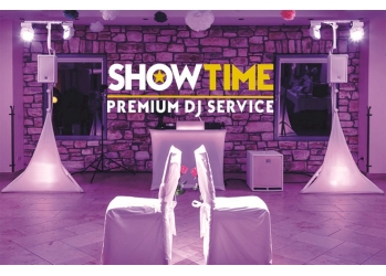 SHOWTIME - PREMIUM DJ SERVICE - Foboxen - Ton & Lichttechnik - www.showtime.at in Wien